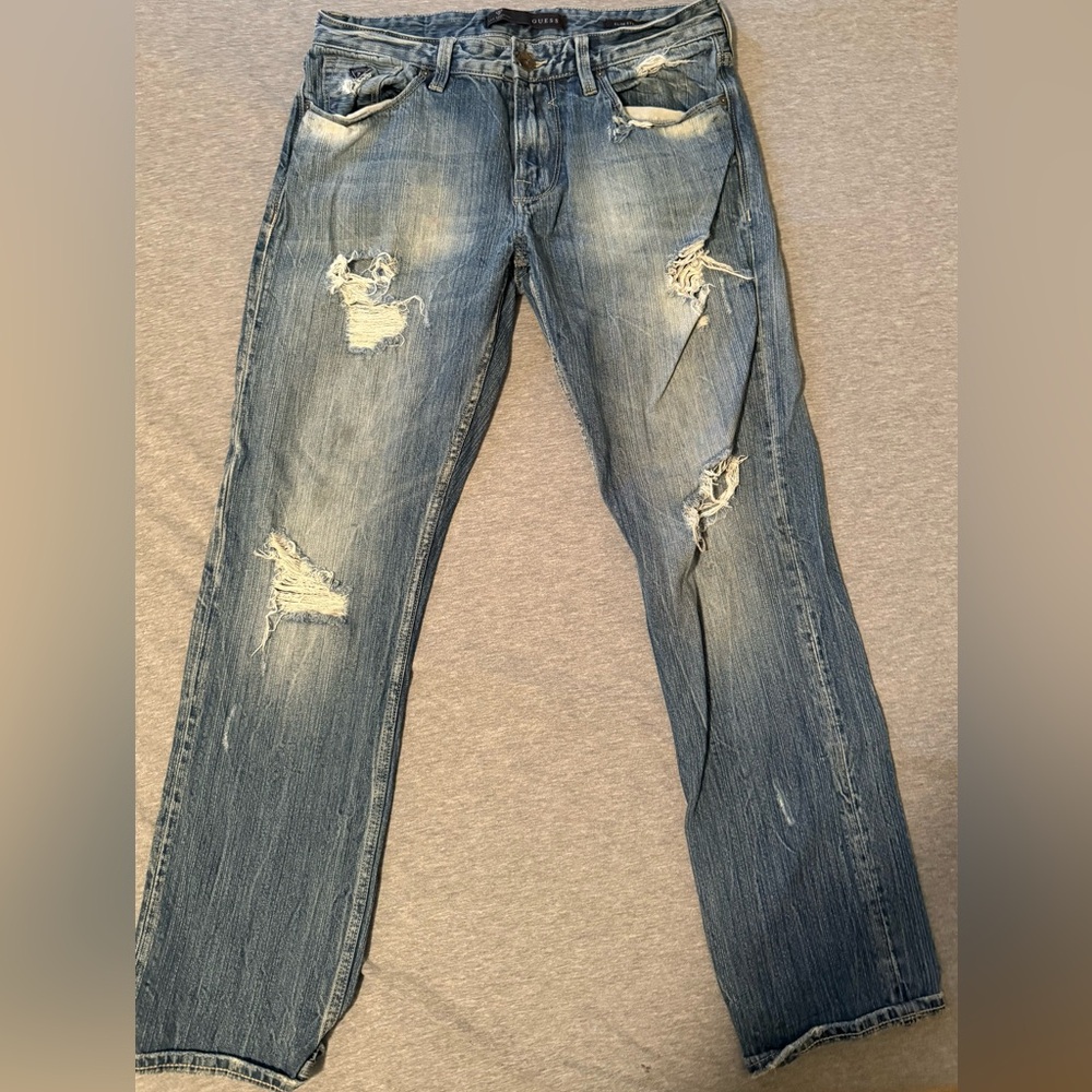 Men's Guess Distressed Blue Jeans